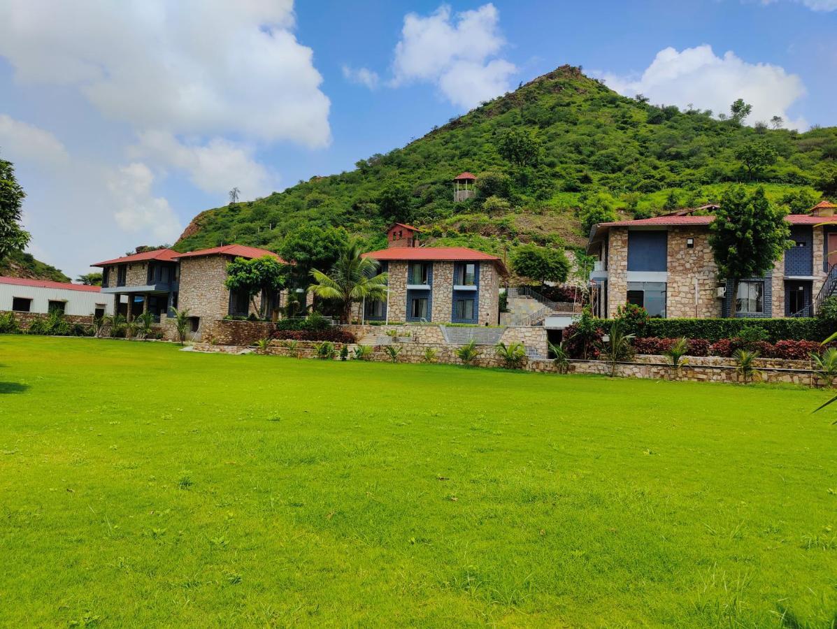 The Divine Hills Resort Nāi Exterior foto